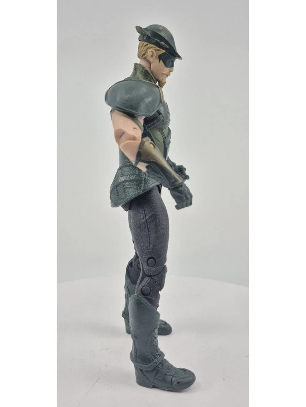 McFarlane Toys DC Direct Page Punchers Injustice 2 Green Arrow Figure Loose